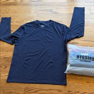 Men's Long-Sleeve Crew Tee in Dark Navy